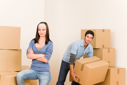Comprehensive packing services by house removalists in Storage Watford