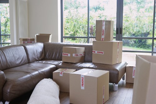 Affordable moving and storage benefits in Watford